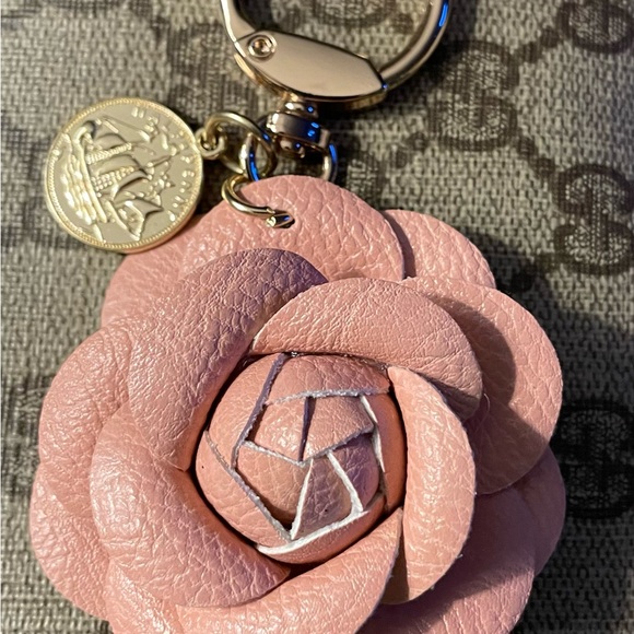 Pink Floral Keychain Accessory - Picture 3 of 3